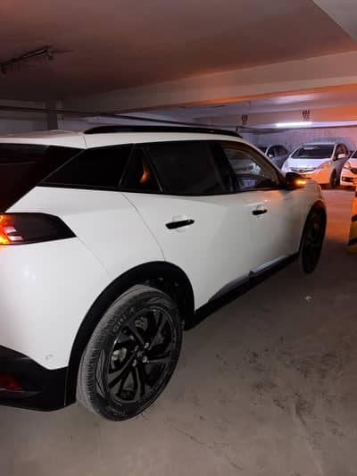 Peugeot 2008 Allure 2024