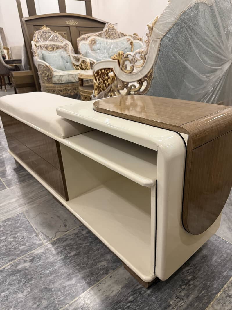Modern Bedseti 1