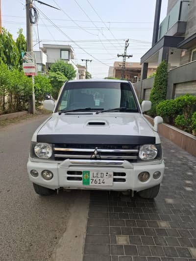 2000 mini Pajero turbo 4x4 fully automatic japanese 660cc