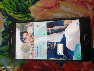 Samsung galaxy j7