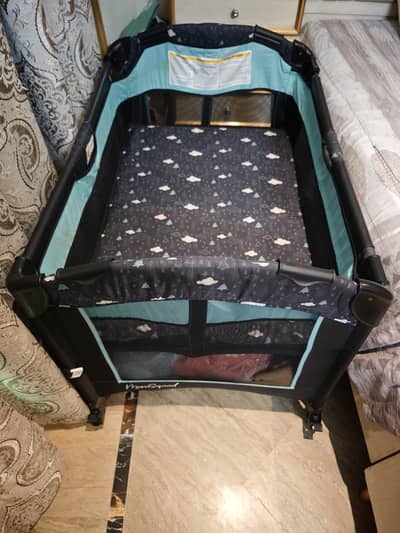Playpan - Cot with custom mattress