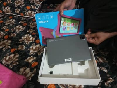 256gb 8 gb ram 14 vrson