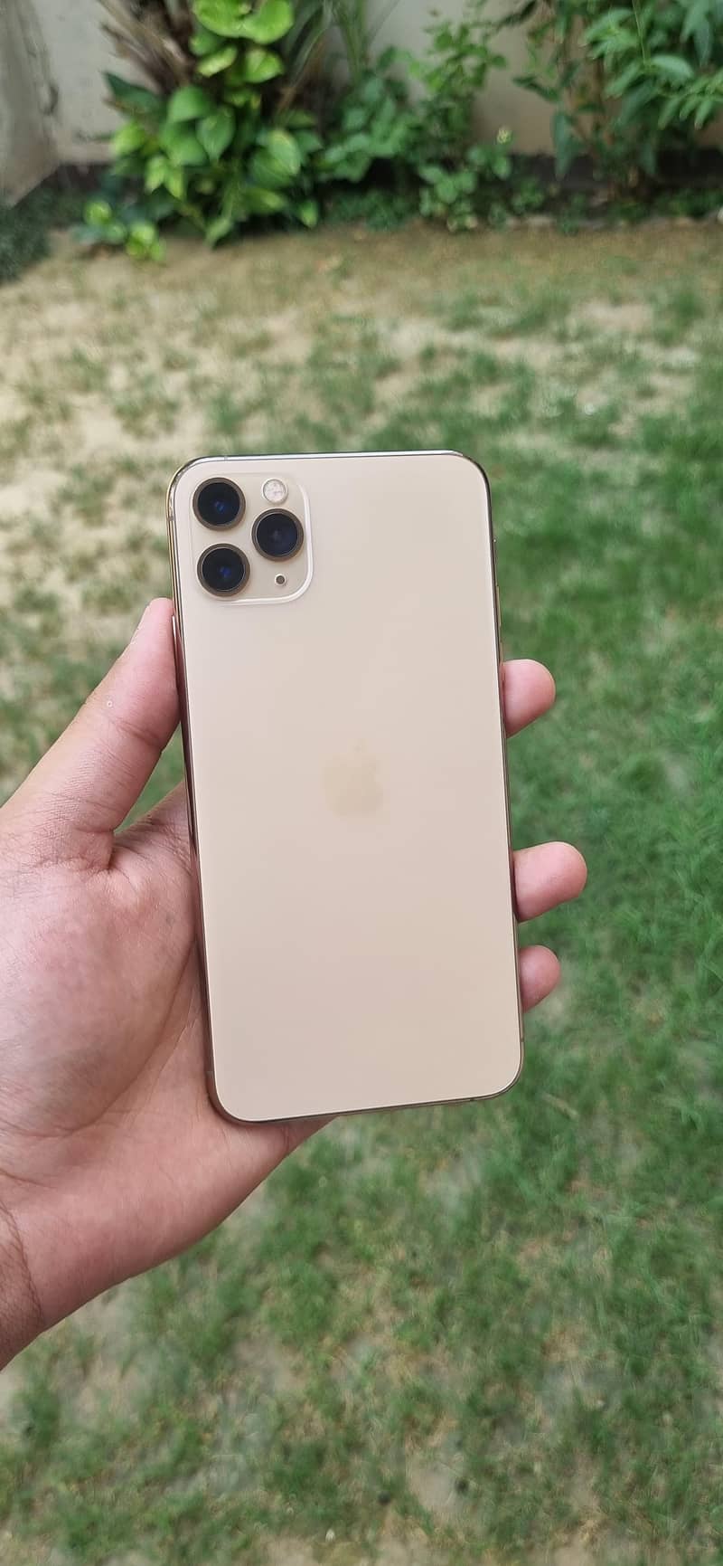 iPhone 11 Pro Max 0
