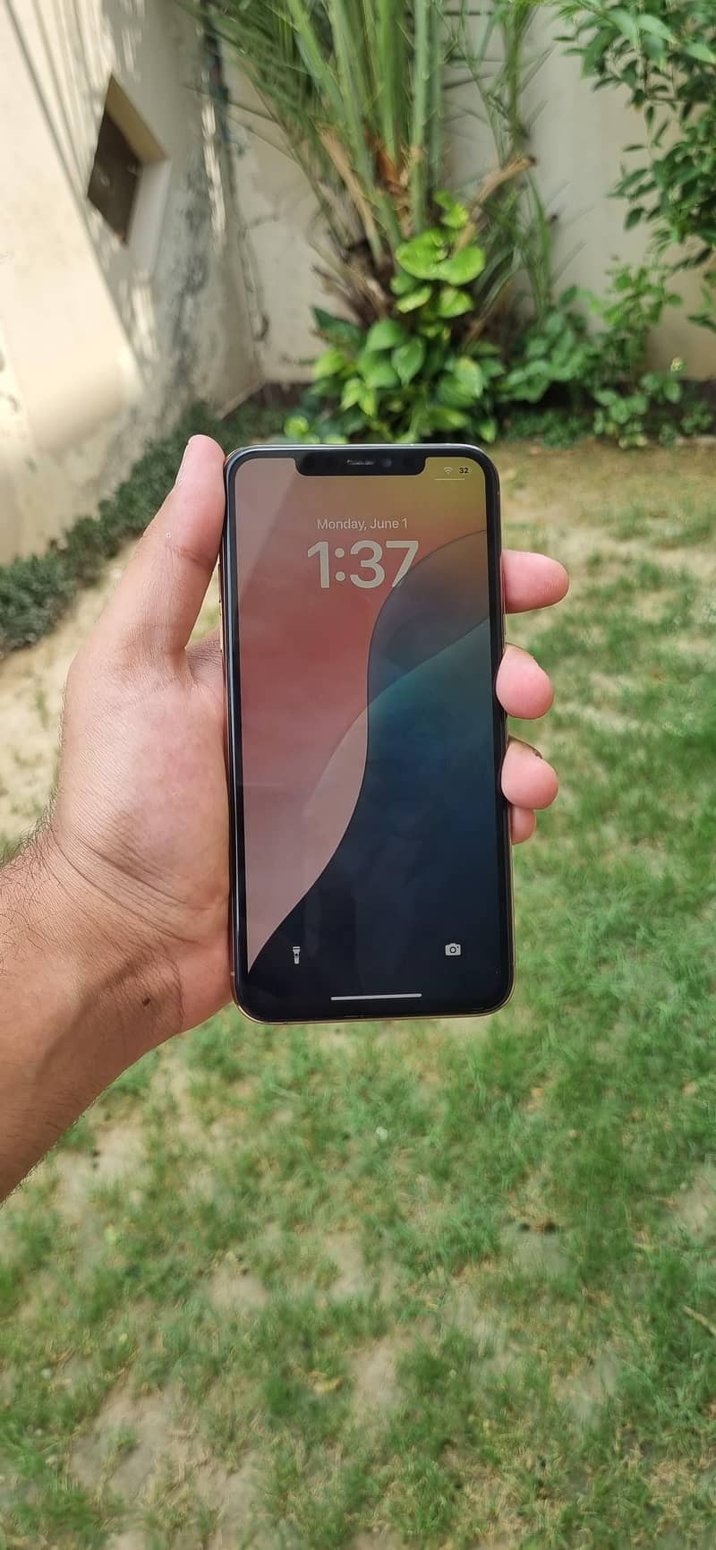 iPhone 11 Pro Max 1