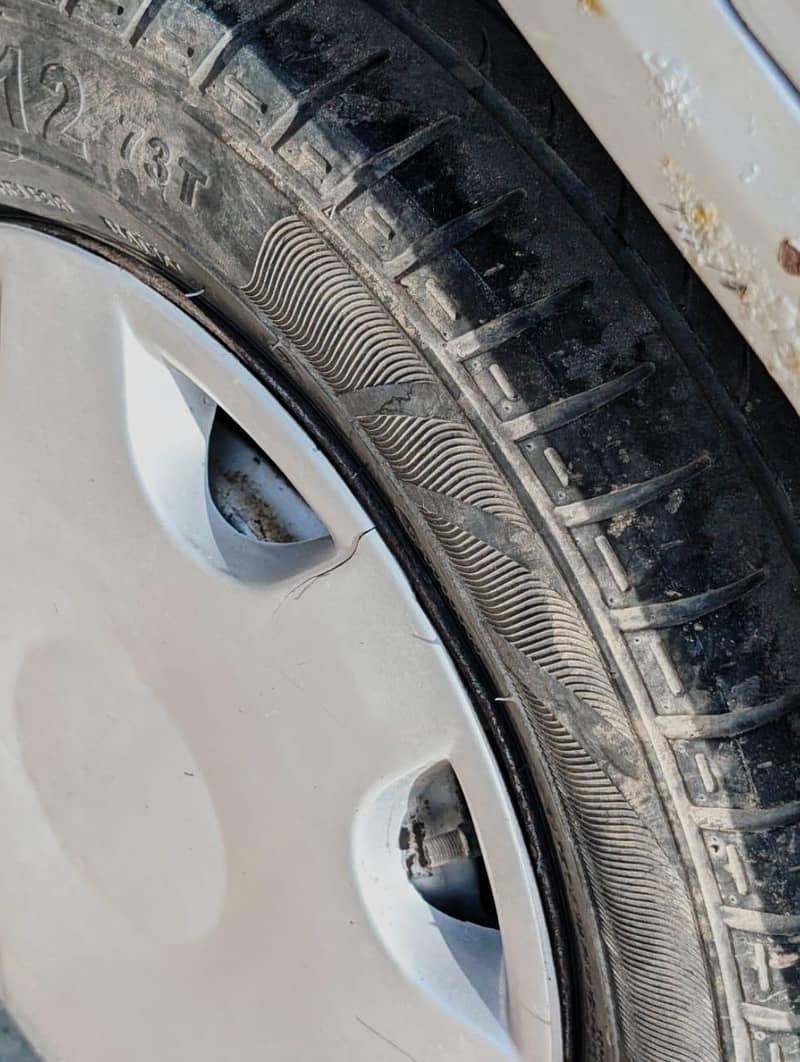 2012 model mehran 6