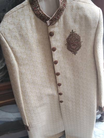 groom sherwani