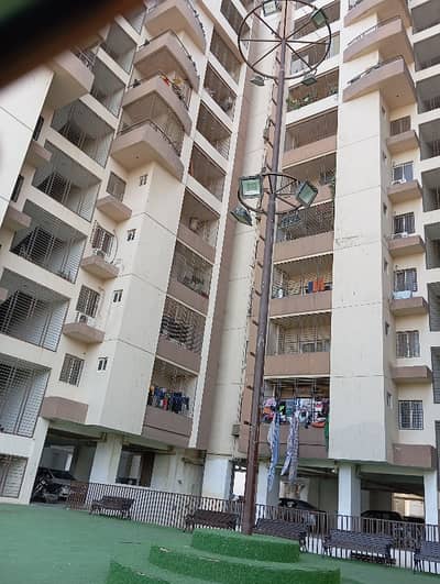Newly Construction Top Floor With Paint House Gulistan E Johar Block 15 Beside Continatal Bakery