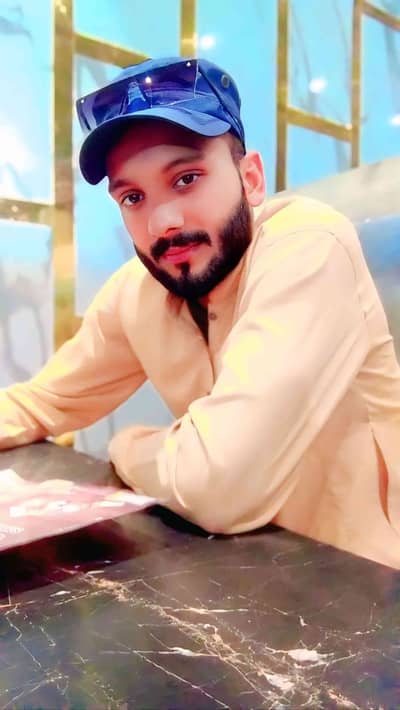 Zeeshan Jamlera