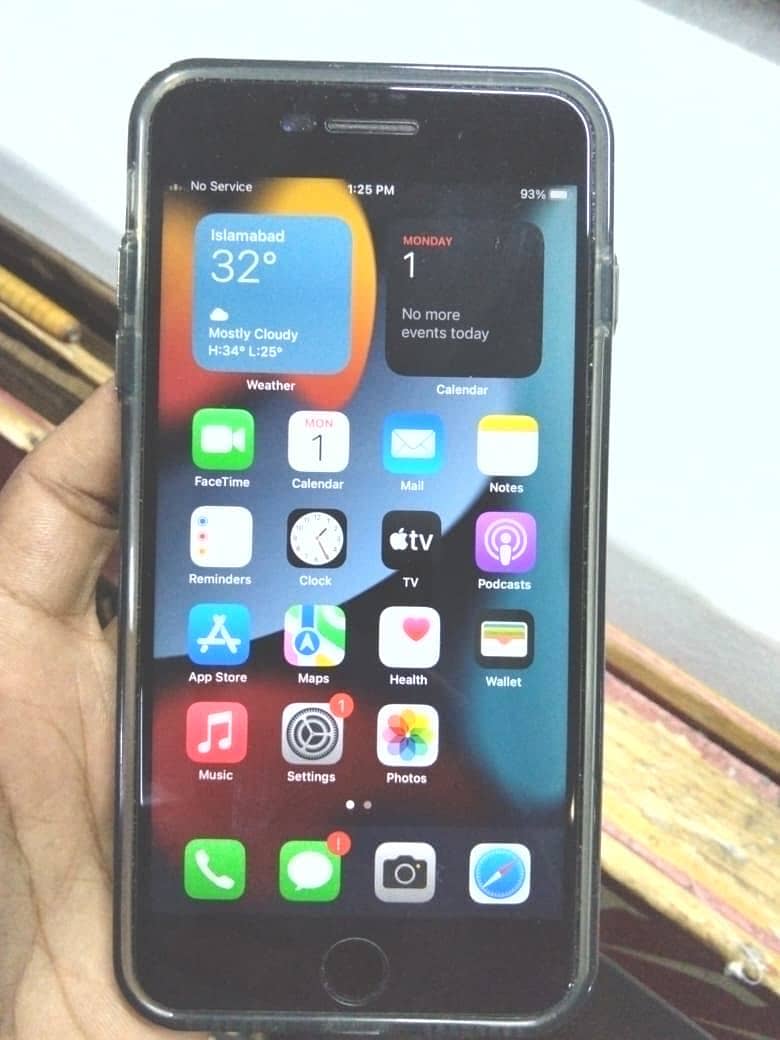 Apple iPhone 7 Plus 3