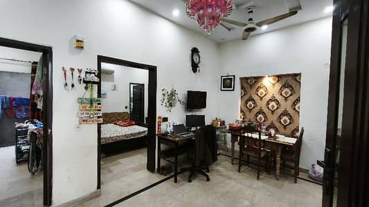 Double Unit House Of 5 Marla Near Jinnah Dental College For Sale