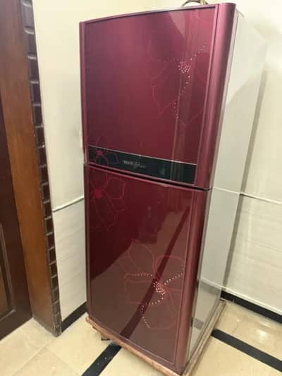 Orient Glass Door Fridge 12/14 Cubic - Maroon - 10/10 Condition