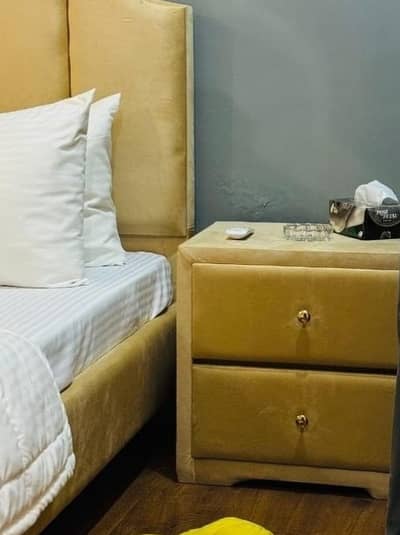 Daily basis and weekly basis one bedroom fully furnished luxury apartments available for rent Gulberg greens Islamabad