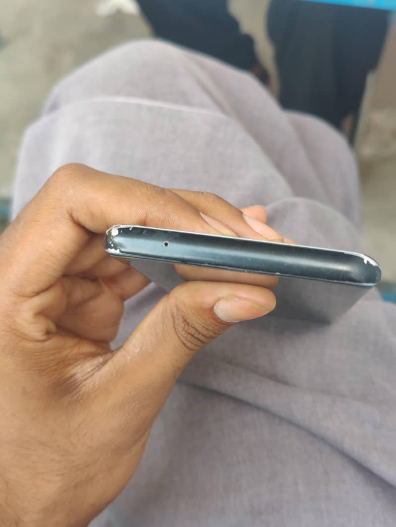 One Plus 8 5g 6