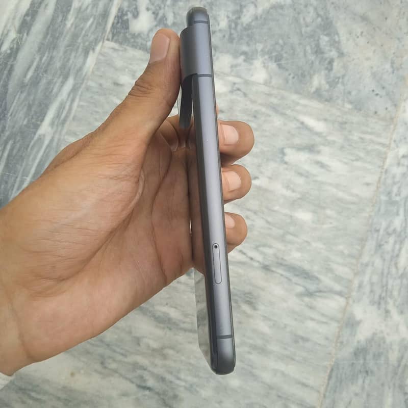Google Pixel 8 1