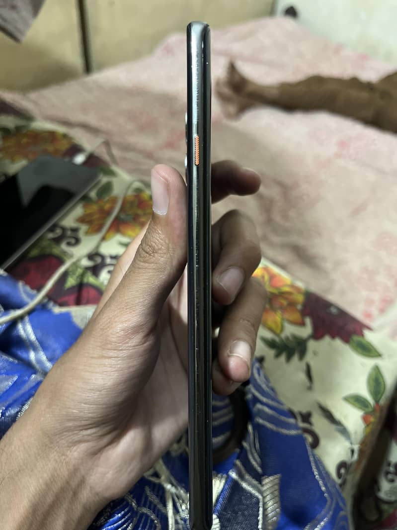 Tecno CAMON 40 Pro 3