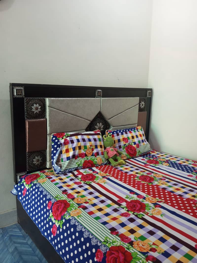 bed and Side table 1