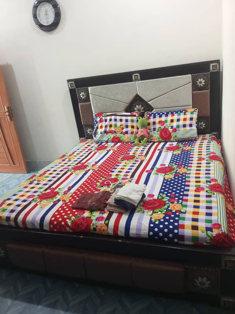 bed and Side table 3