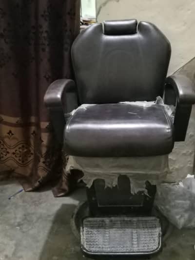 پارلر کی چیئر ہے ے0324 0495153