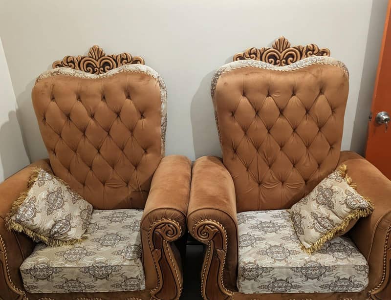 Excellent condition Sofa set 2