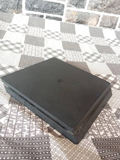 PS 4 1tb uk edition in good condition price negotiable