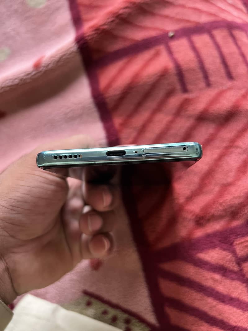Tecno CAMON 40 4