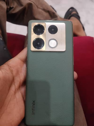 Infinix Note 40 Pro