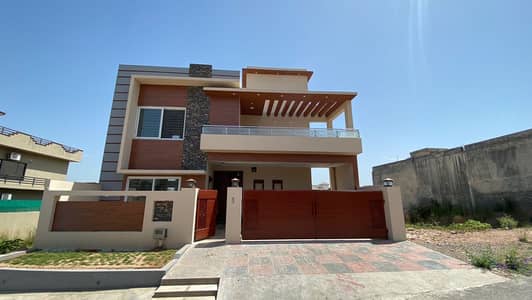 Beautiful 12 Marla Double Storey House For Rent In Media Town Block A