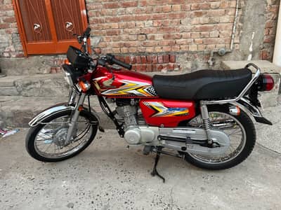 Honda CG 125 2024 December 2025 sticker