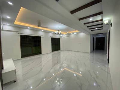 Prime Location Ideal Flat For Sale In Askari 11 - Sector B Apartments