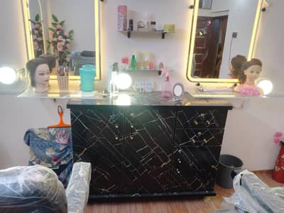 urgent sale beauty parlour