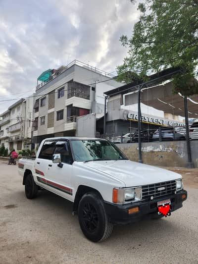 hilux 4×2