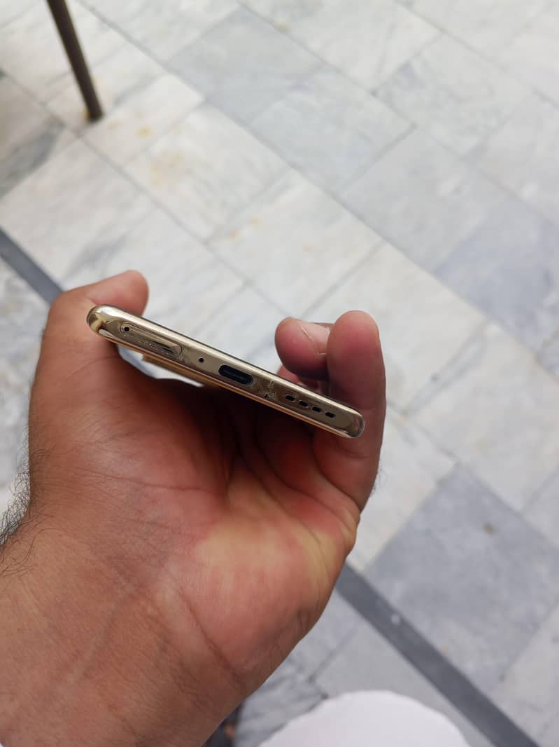 Infinix Note 40 Pro 1