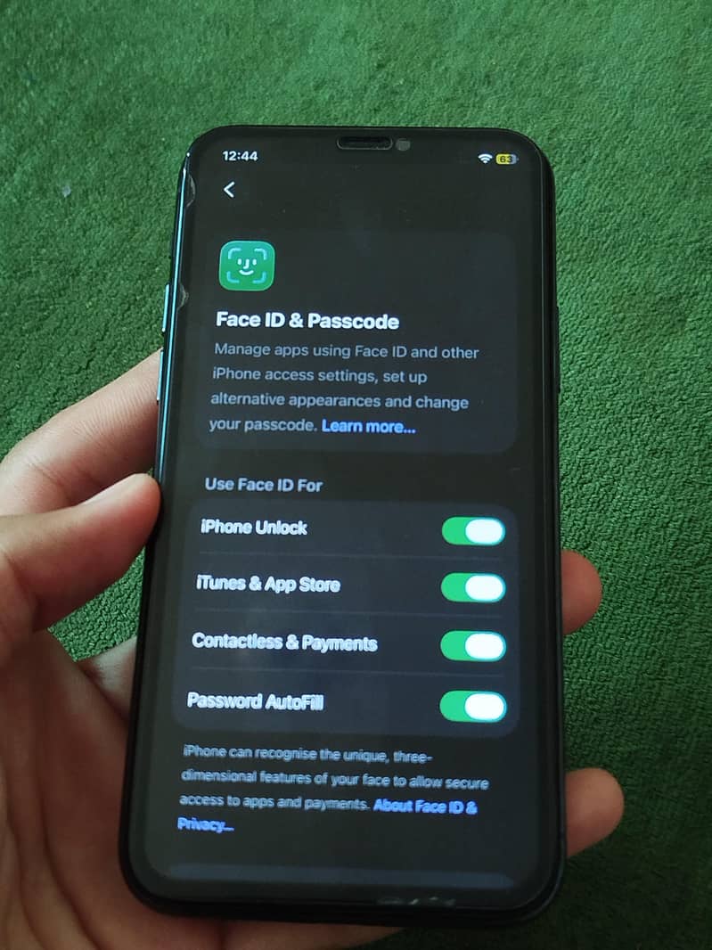 iPhone 11 Pro 6