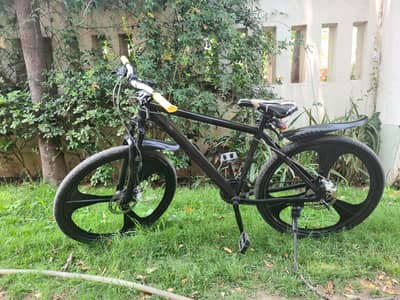 CASPIAN 902 - CUSTOM MADE CYCLE