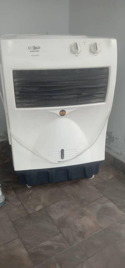 sligltly used air cooler  in good condition and has good cooling