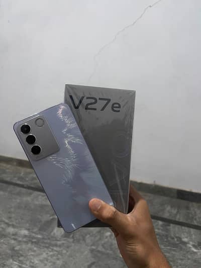 Vivo V27e with complete box