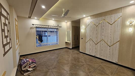 1 Kanal Portion For Rent All Facilities Available