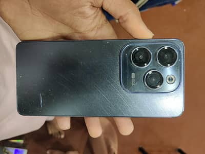 Infinix Hot 40 Pro