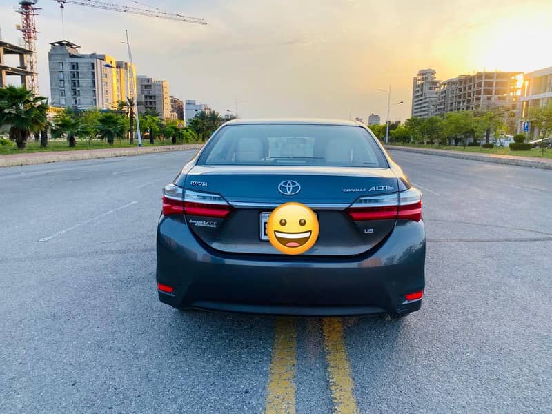 Altis 1.6 Automatic 8