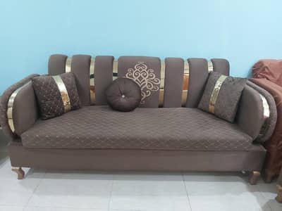 5 Seater Sofa set with table, velvet fabric, brown and golden colour.