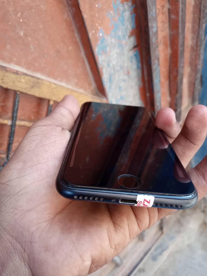 Apple iPhone SE 1
