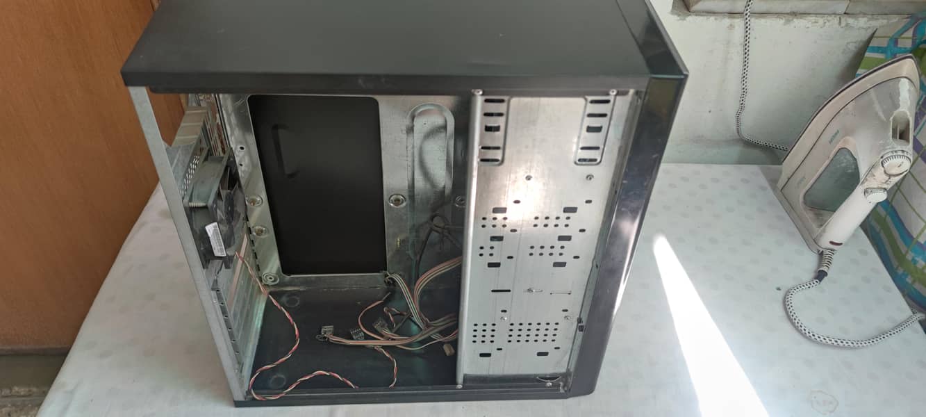 COMPUTER CASING ATX 8