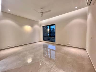 BRAND NEW LUXURIOUS HOUSE FOR RENT