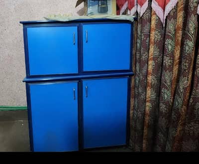 wooden ALMARI