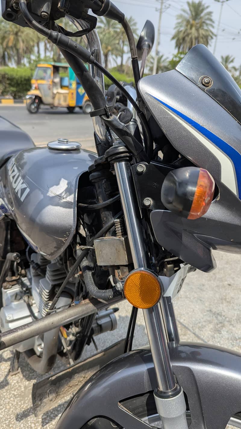 Suzuki 9