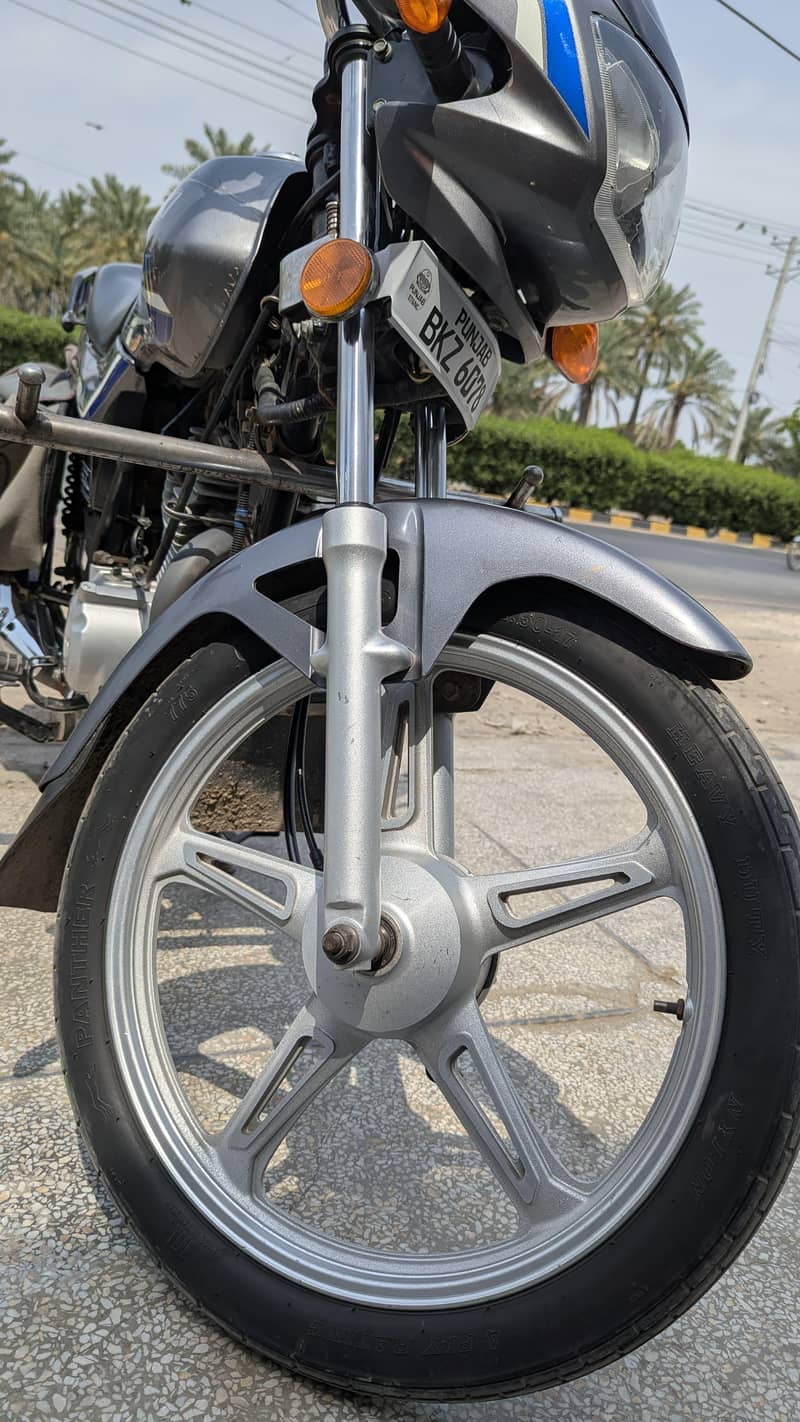 Suzuki 14