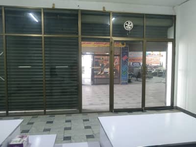 Aluminum Gate 19.2 feet by 9.5 feet