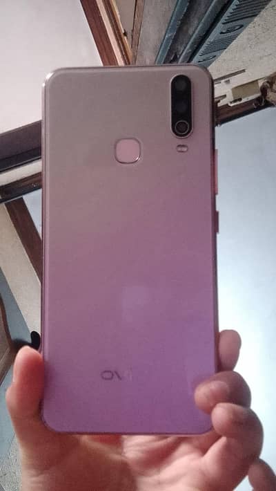 Vivo Y17 it's good condition 10/10 only mobile