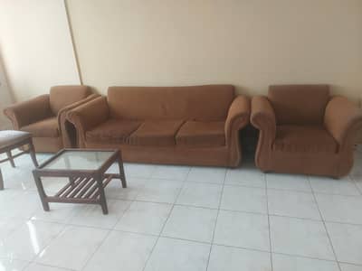 I m sale my used sofaset 5 siter