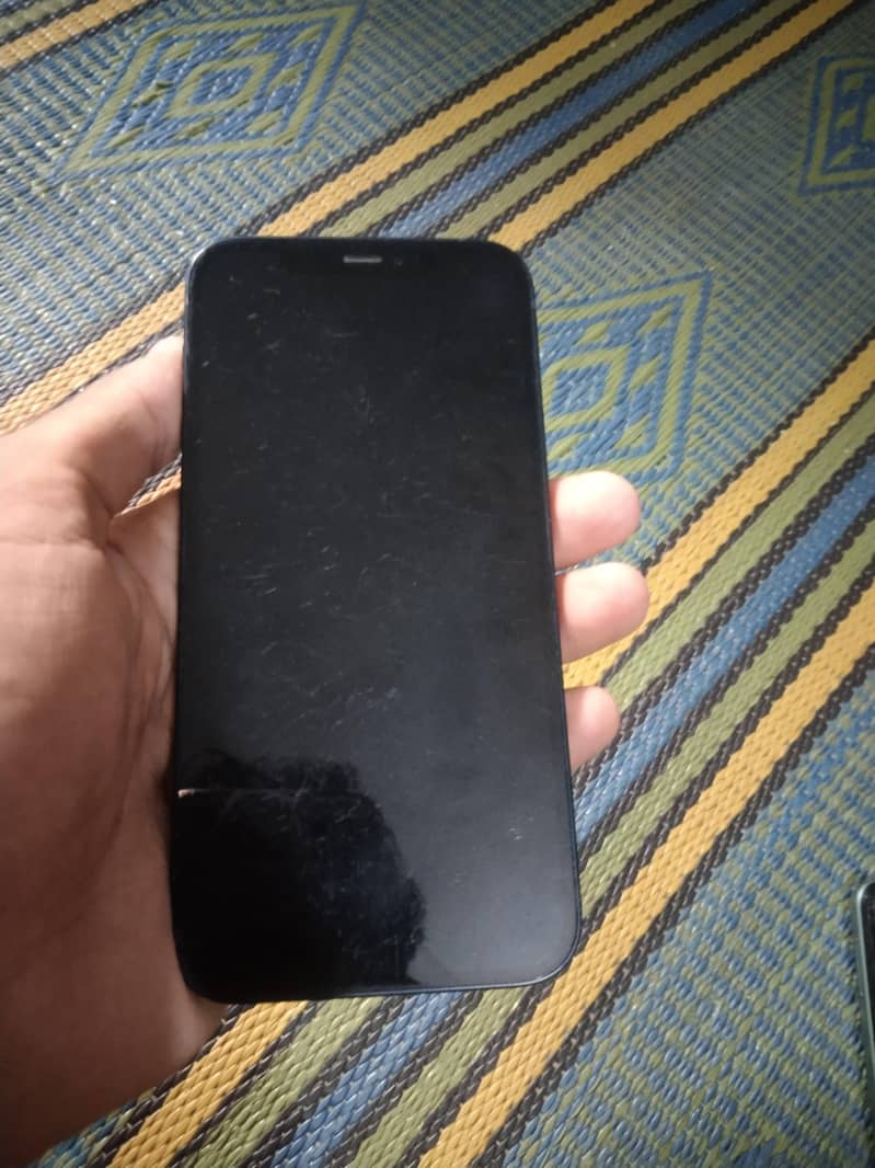 iphone 12_64 2